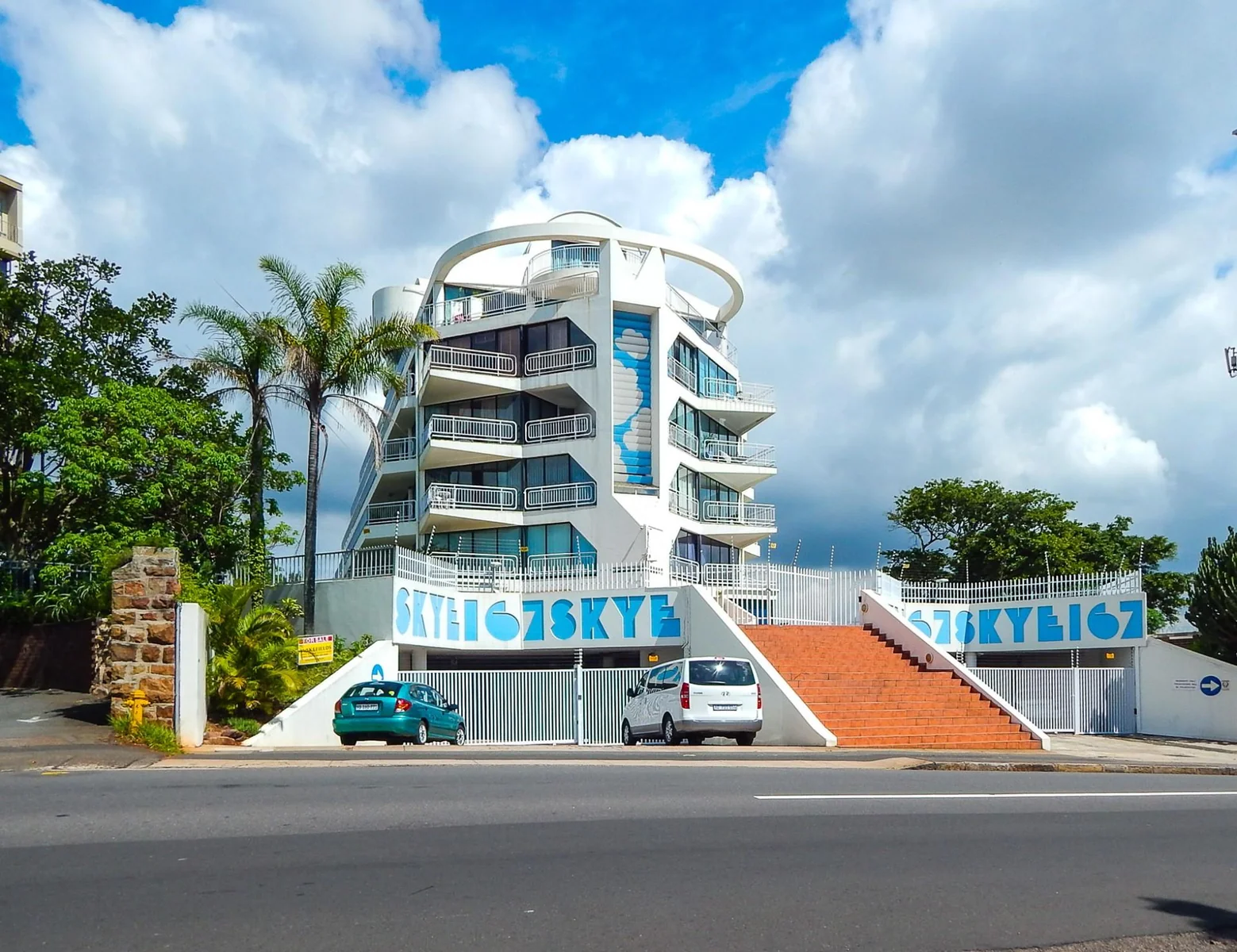 Ready made Classy  2.5  Bedroom Apartment