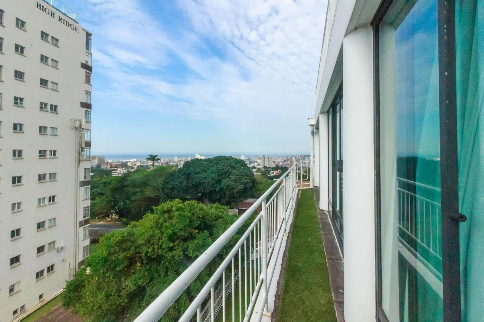 Ready made Classy  2.5  Bedroom Apartment