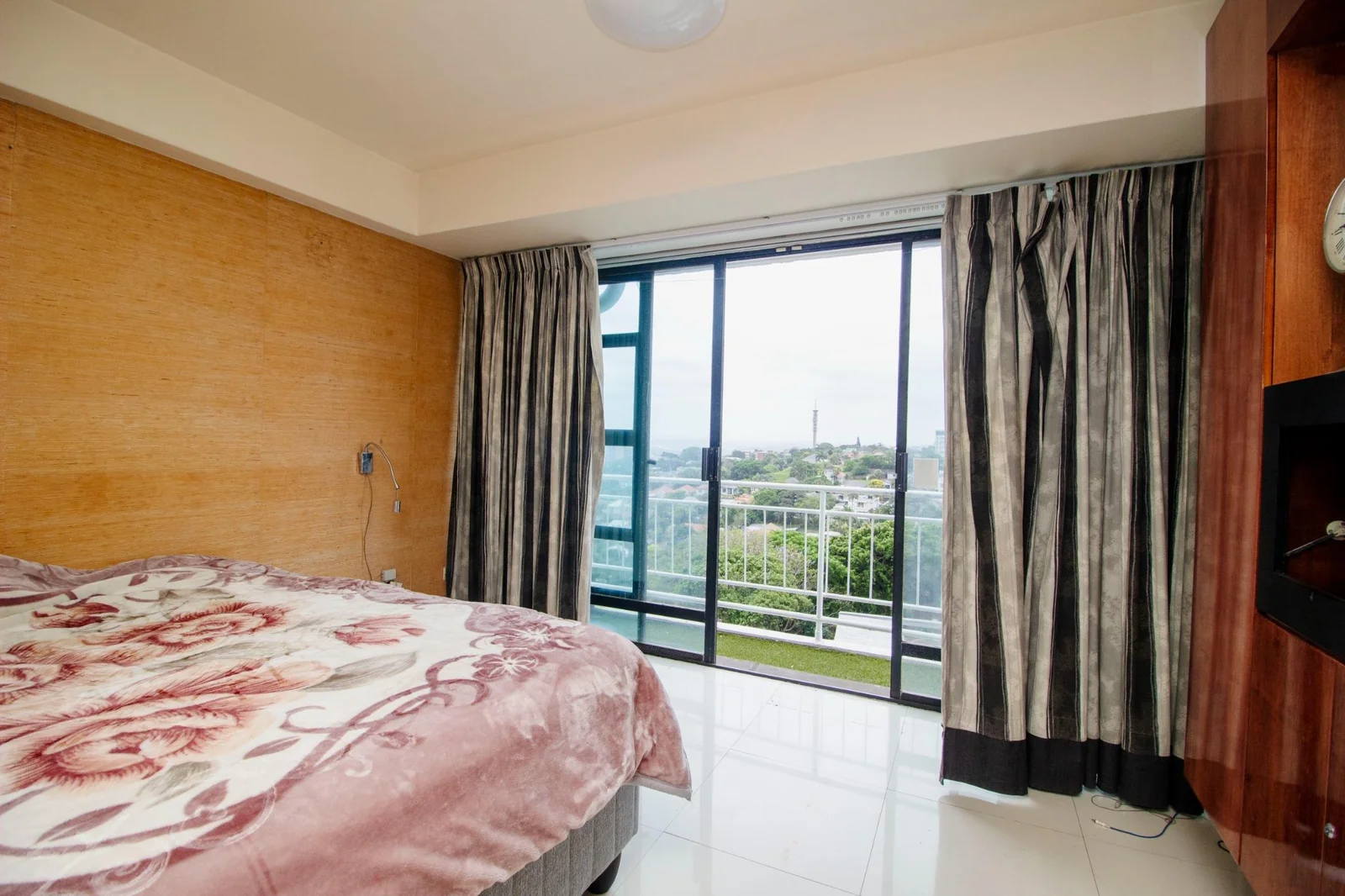 Ready made Classy  2.5  Bedroom Apartment