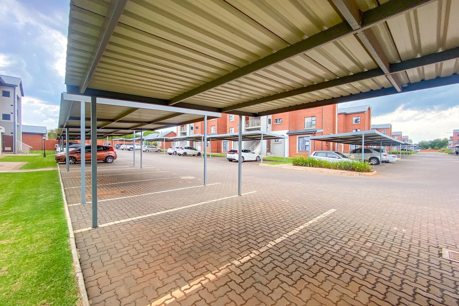 2 Bedroom Apartment to Rent in Hereford Estate