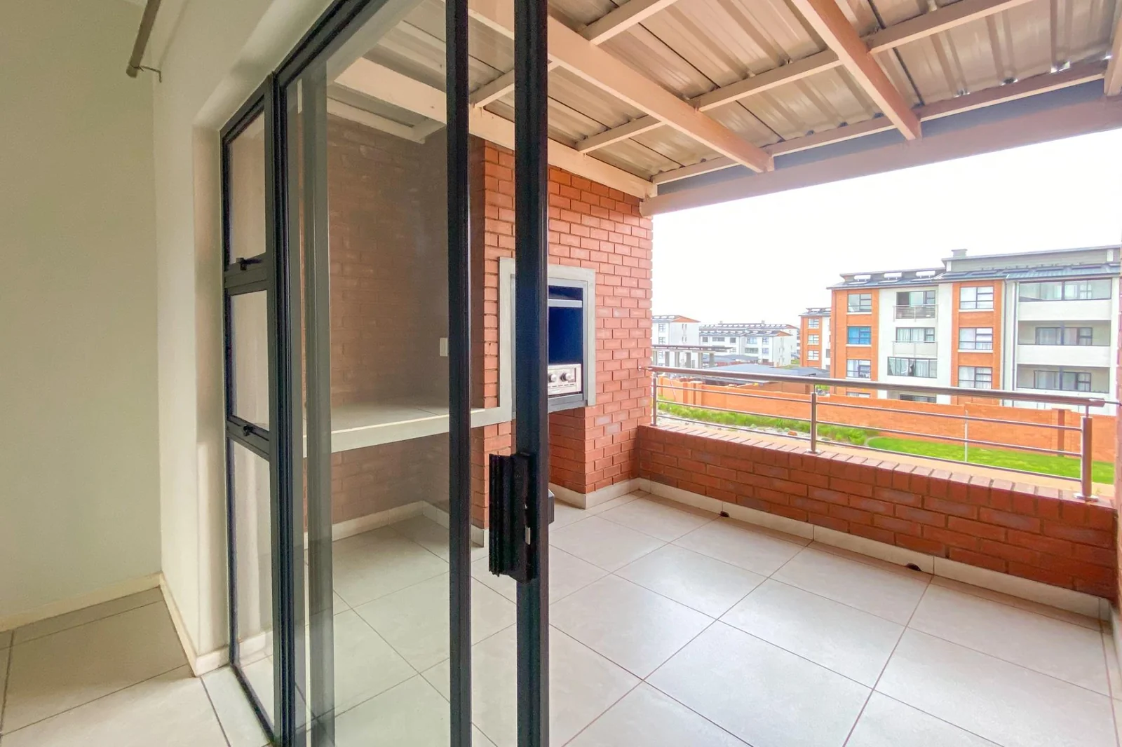 2 Bedroom Apartment to Rent in Hereford Estate