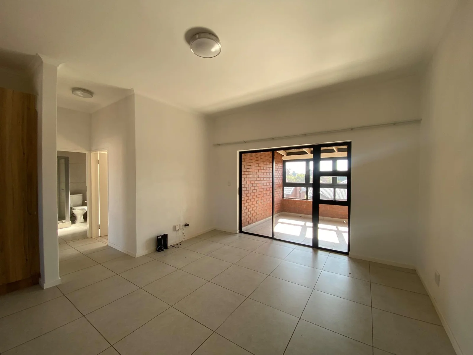 2 Bedroom Modern Apartment To Let in Hereford Estate