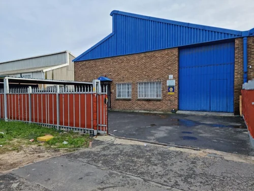 Unit 1 at 4 5th, Montague Gardens, Milnerton