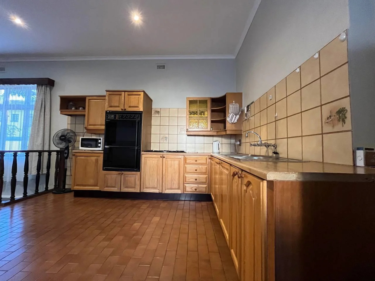 2.5 Bedroom Simplex with private garden for sale in Florida North