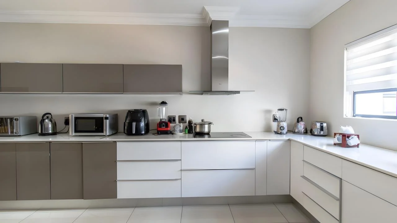 Spacious 5 Bedroom Modern House in Midrand with Secure Living and Prime Location