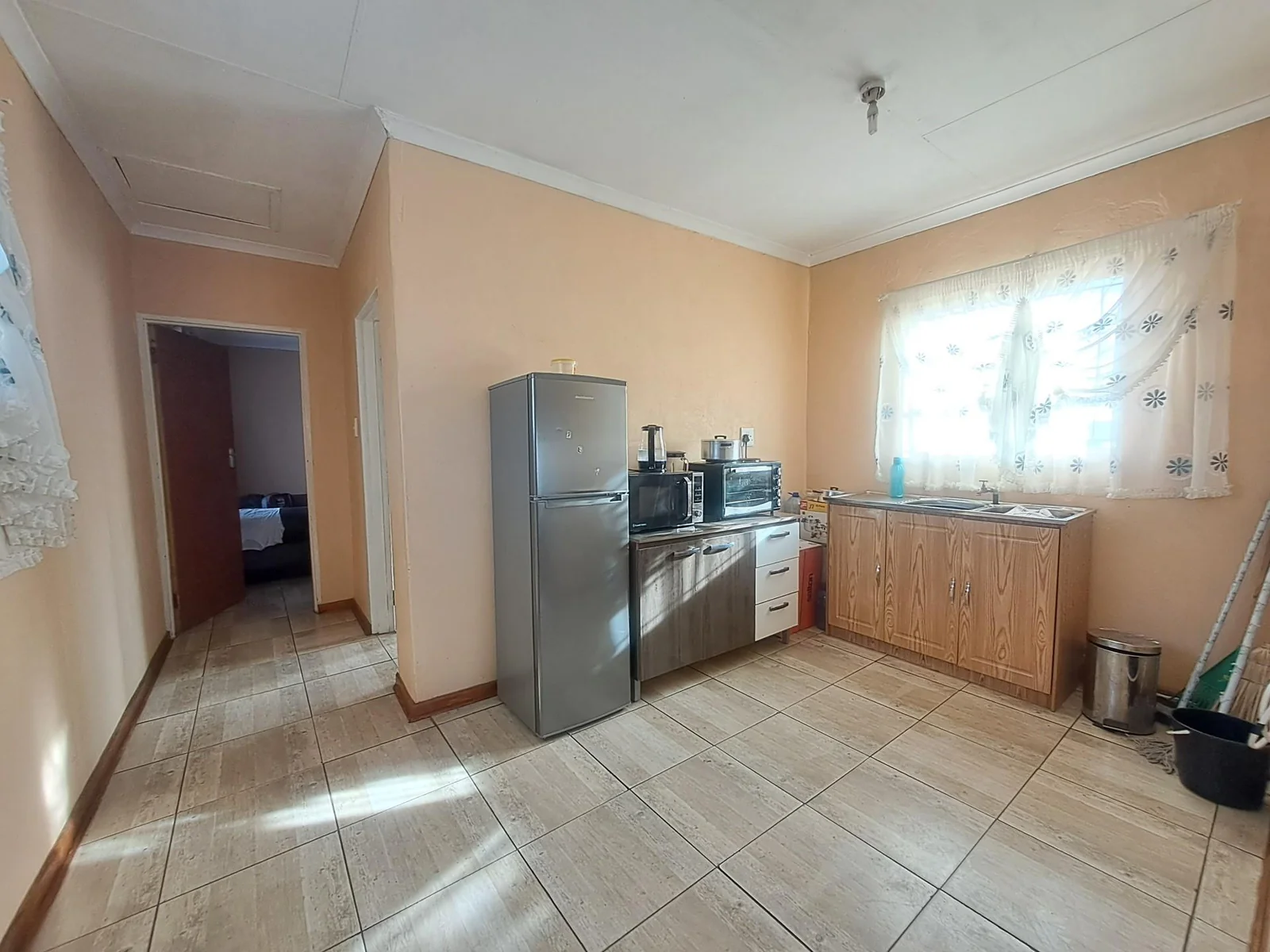 Duet for sale.  Two spacious houses on one stand.