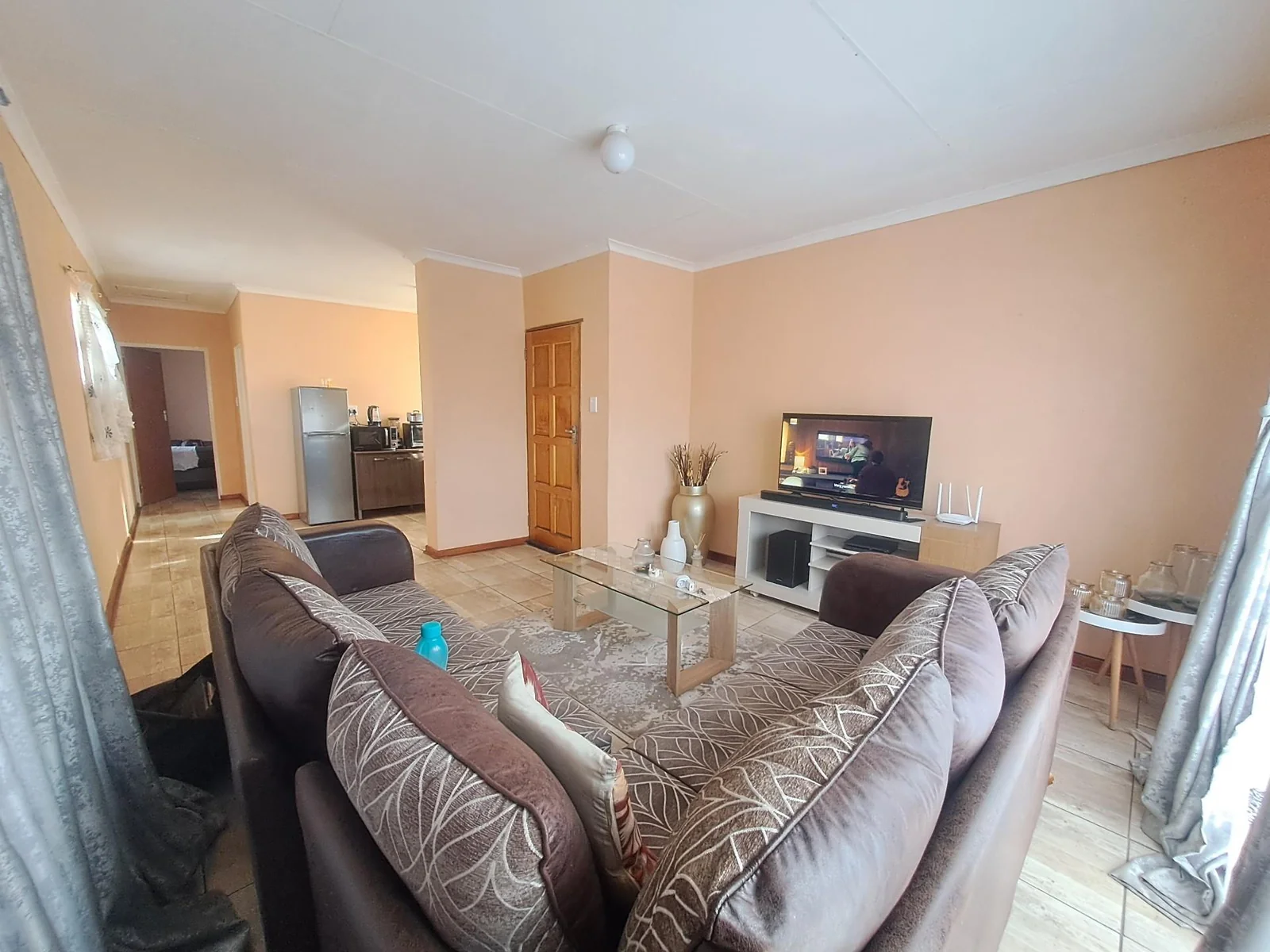 Duet for sale.  Two spacious houses on one stand.