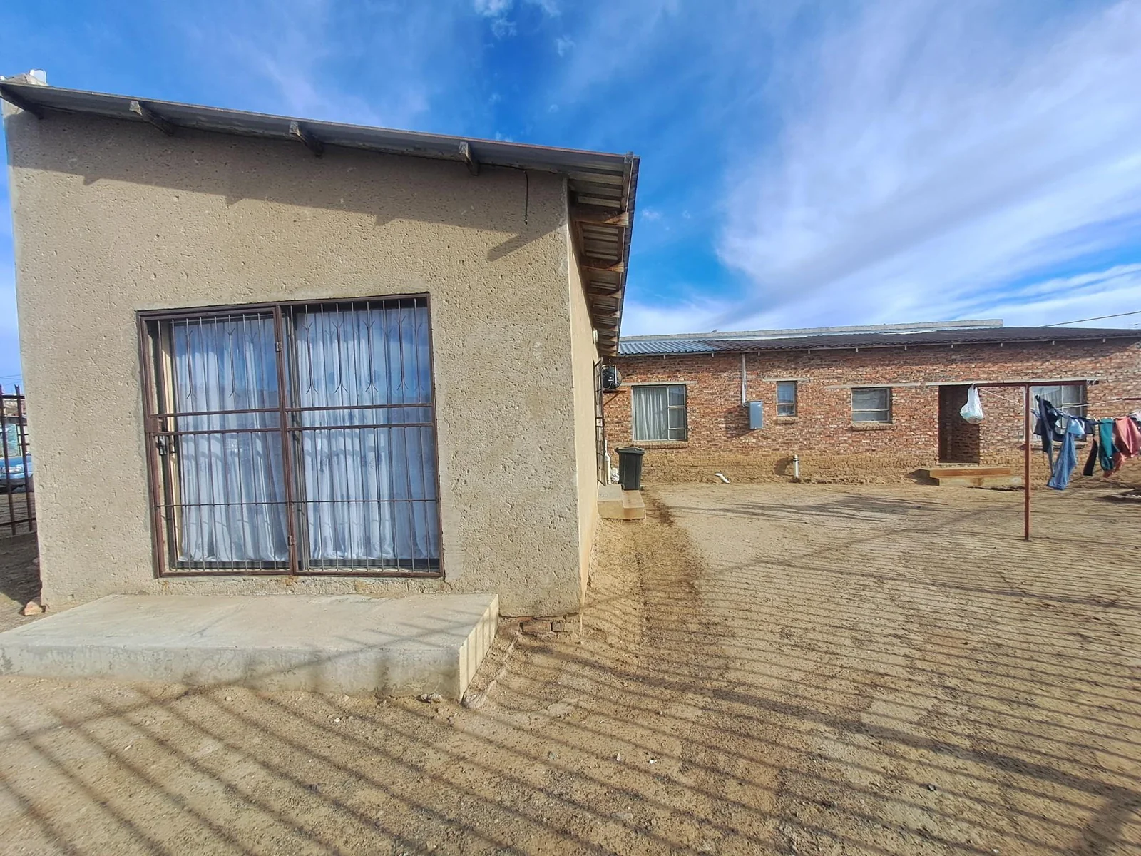 Duet for sale.  Two spacious houses on one stand.