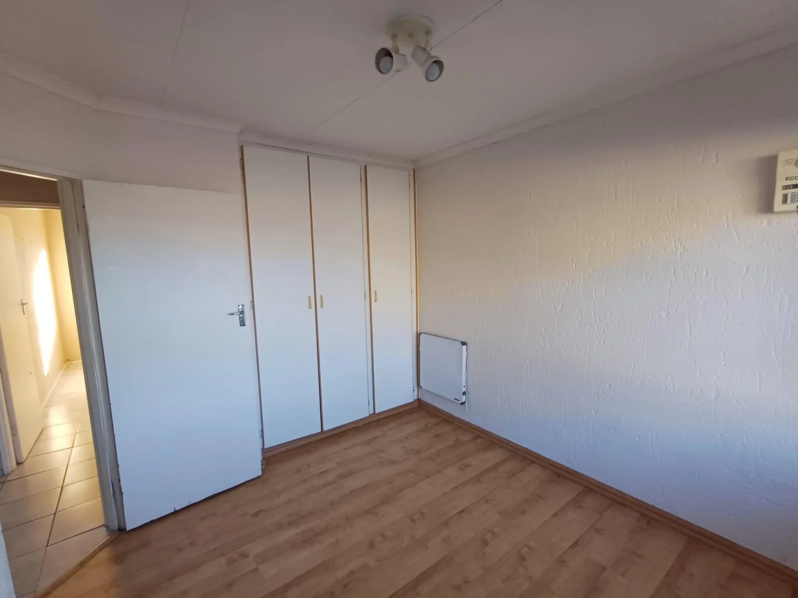 2 Bedroom Apartment available in Pellissier!