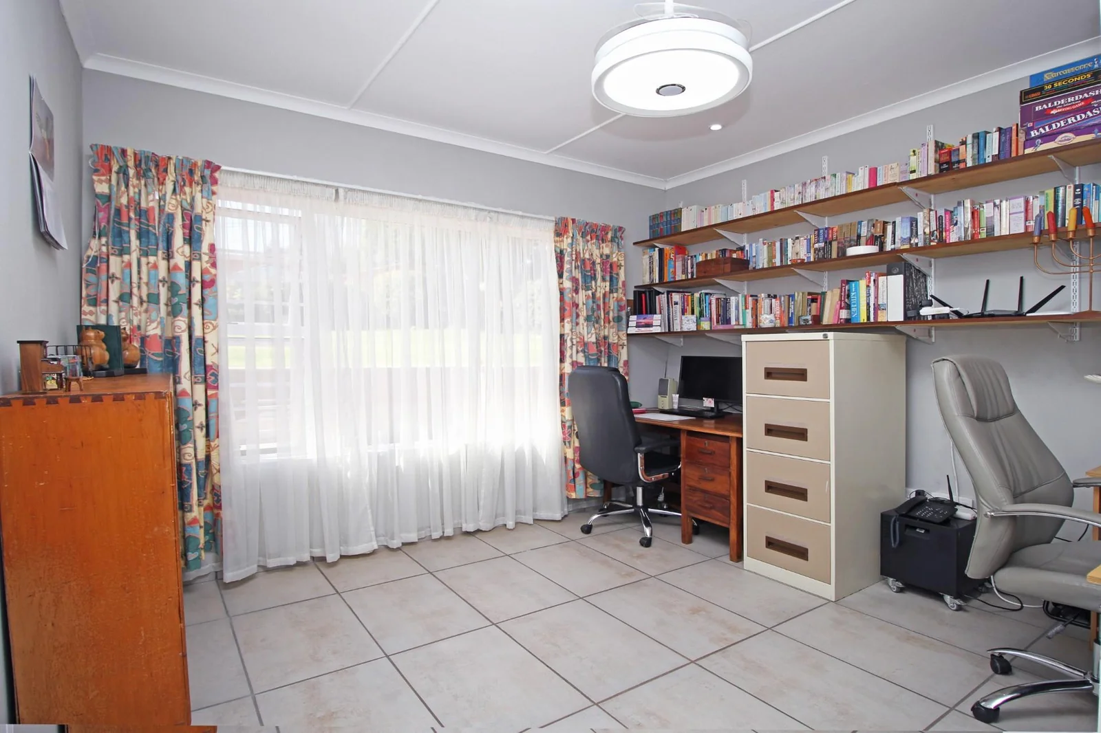 Stunning 5-Bedroom Family Home in Roodekrans with Breathtaking Views!