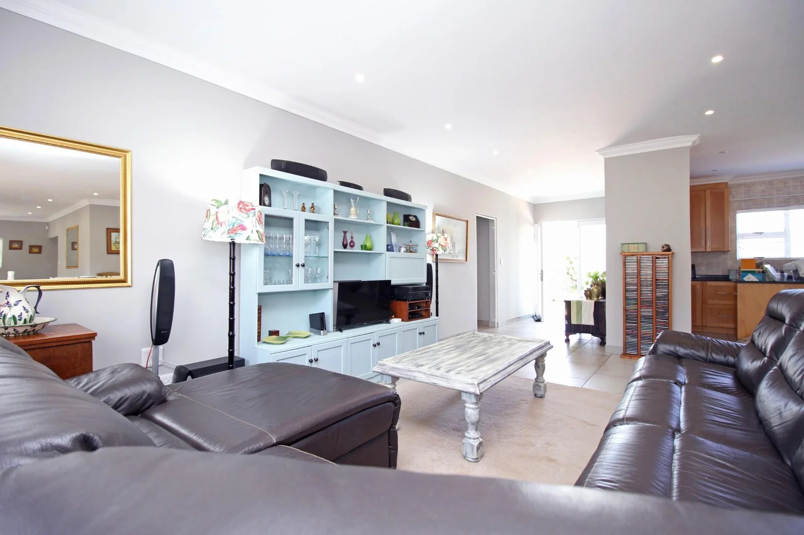 Stunning 5-Bedroom Family Home in Roodekrans with Breathtaking Views!