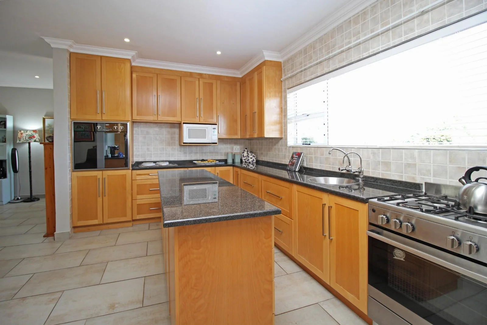 Stunning 5-Bedroom Family Home in Roodekrans with Breathtaking Views!