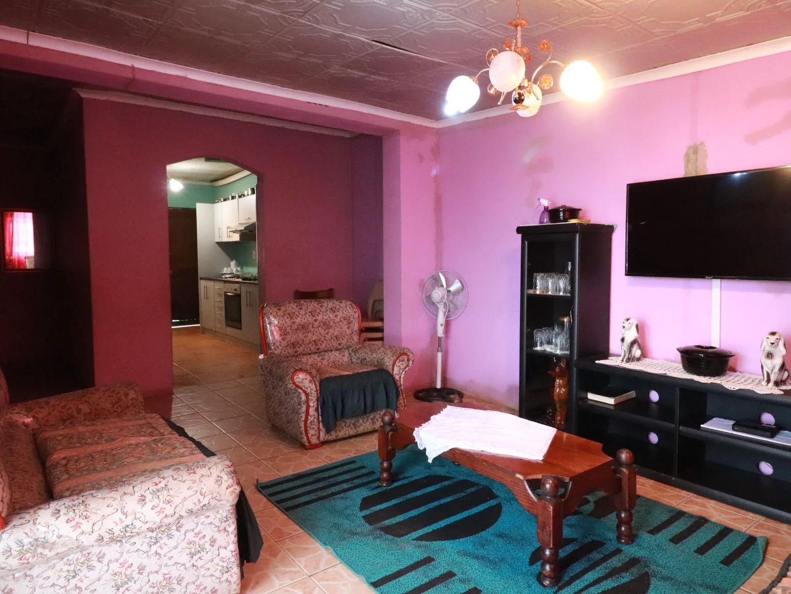 Beautiful Two Bedroom Home with Spacious Backyard