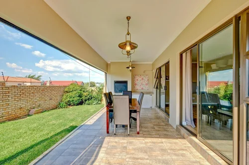 Honeydew Manor, Roodepoort