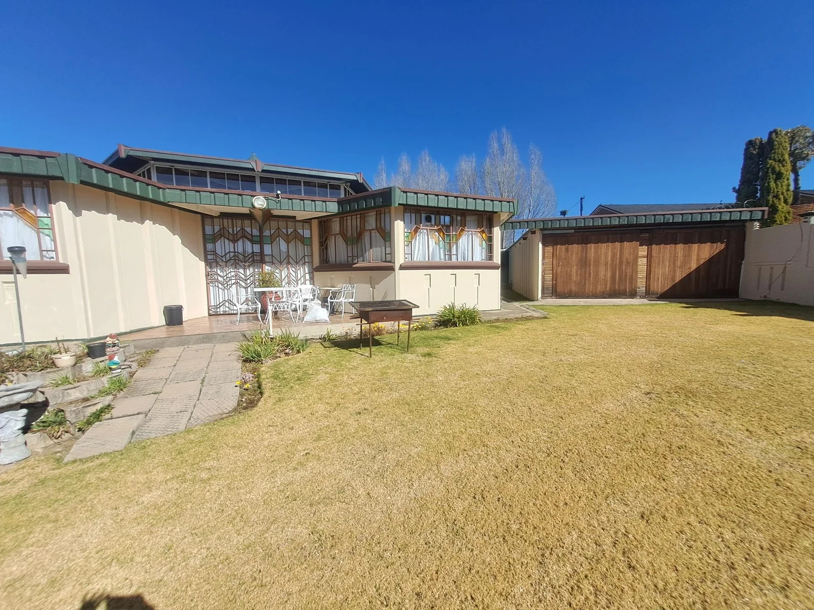 Unique and spacious four bedroom family home!