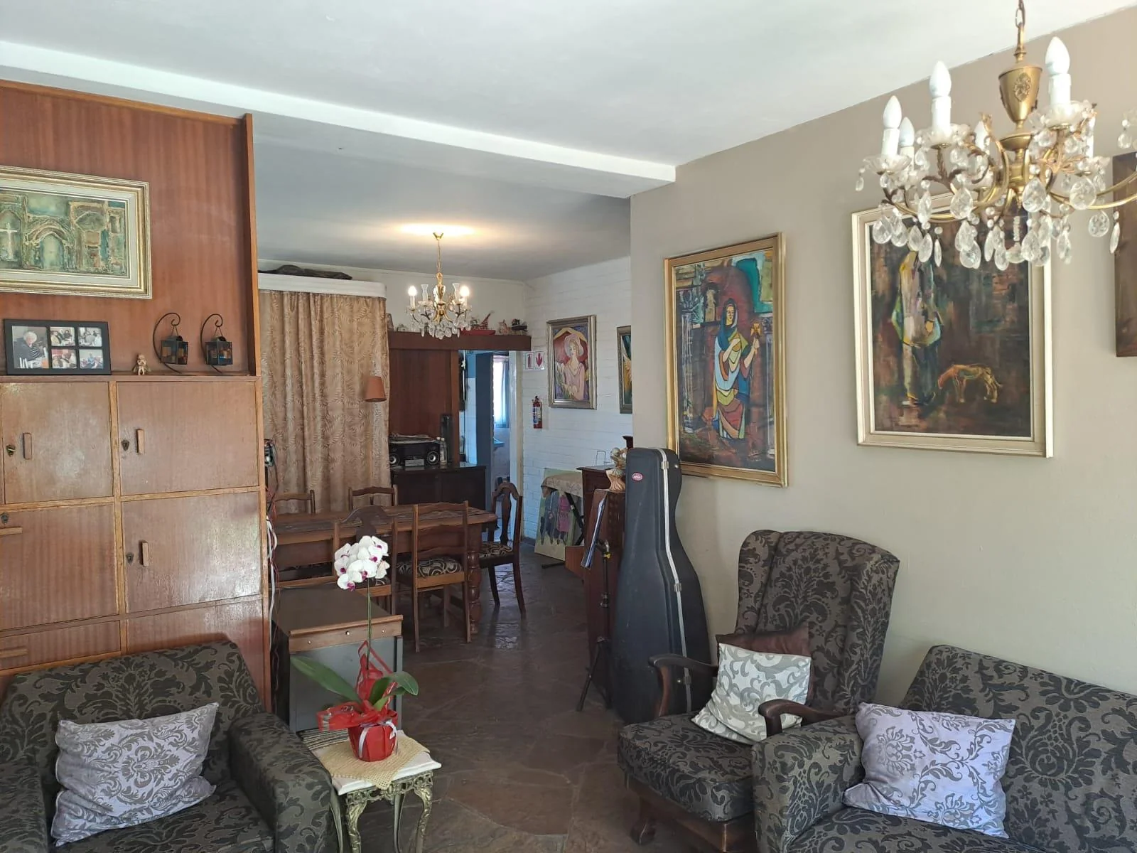 Versatile house for sale in General De Wet