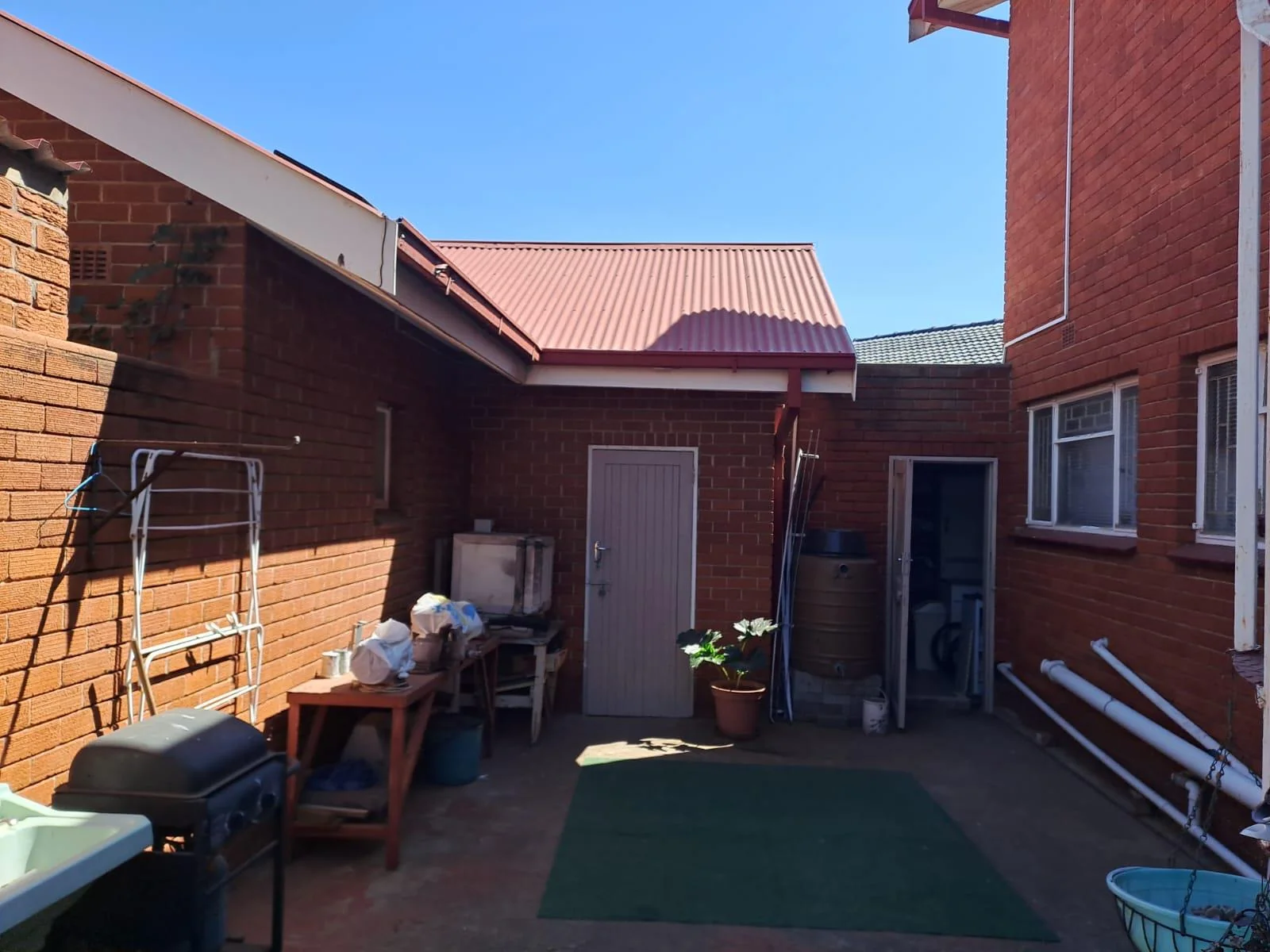 Versatile house for sale in General De Wet