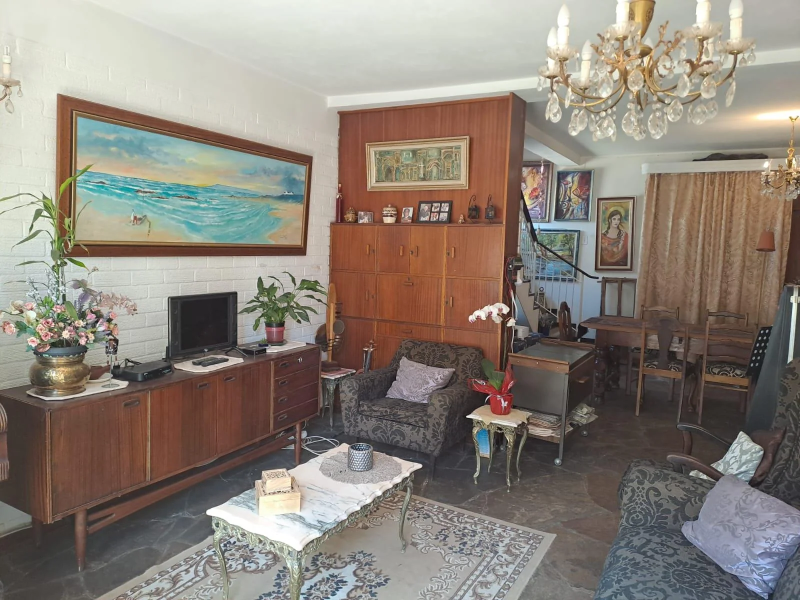 Versatile house for sale in General De Wet