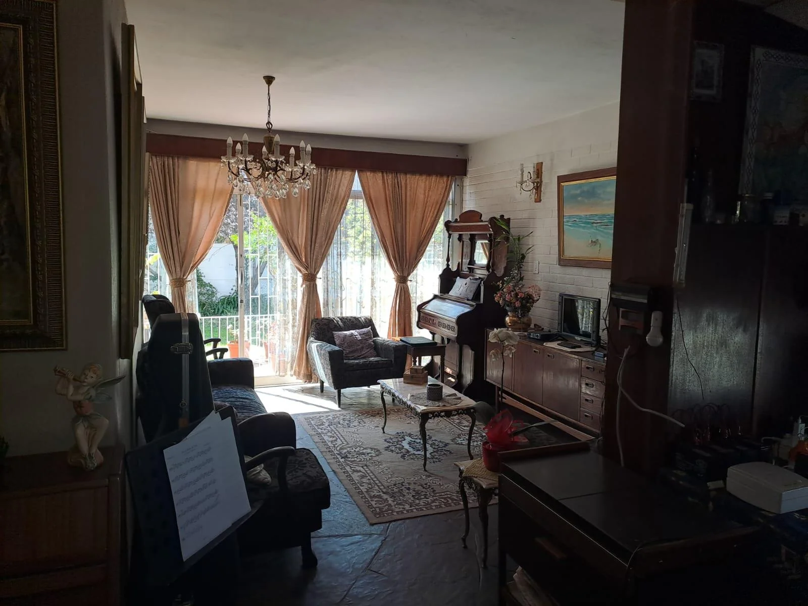 Versatile house for sale in General De Wet