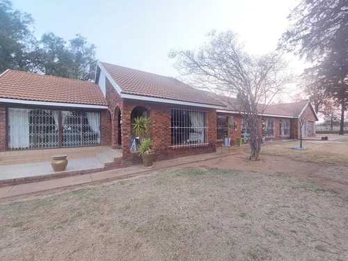 Helenas Rust, Vereeniging