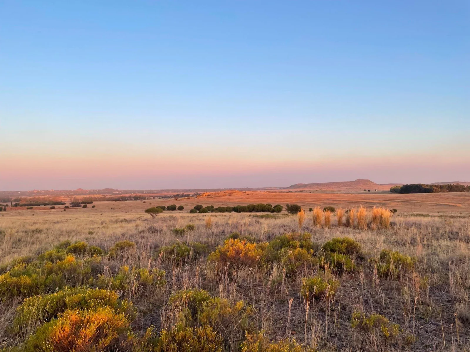 Sun sets - 360° all round Views - Close to the city