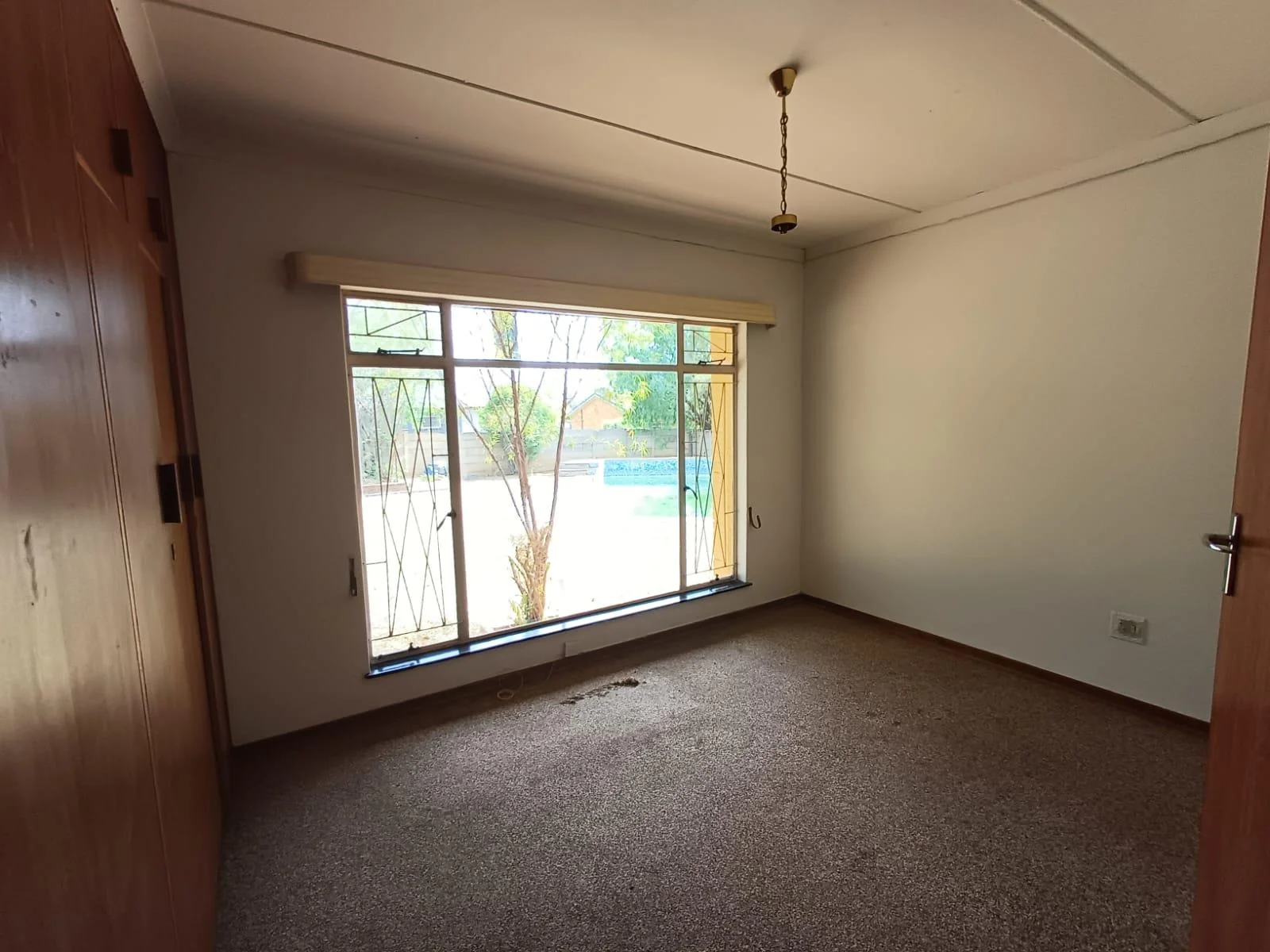 Spacious 3 Bedroom House to Rent in Pellissier!