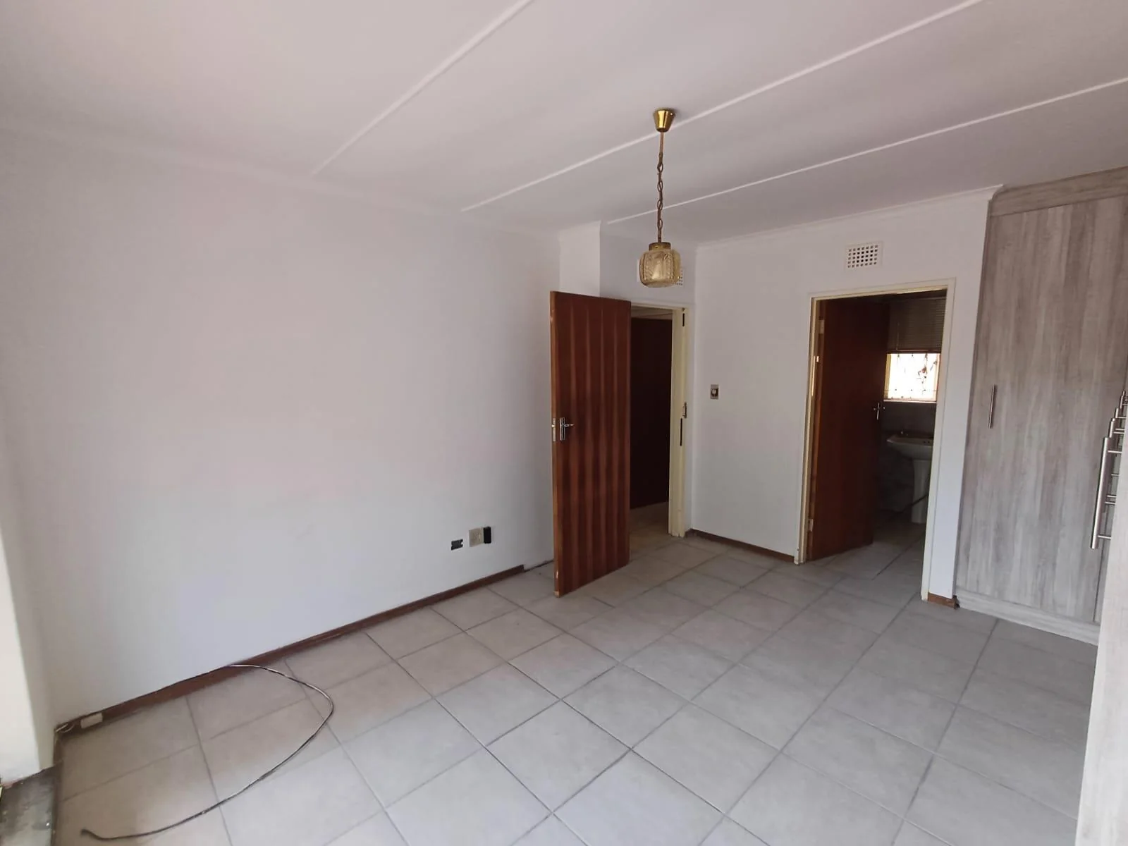 Spacious 3 Bedroom House to Rent in Pellissier!