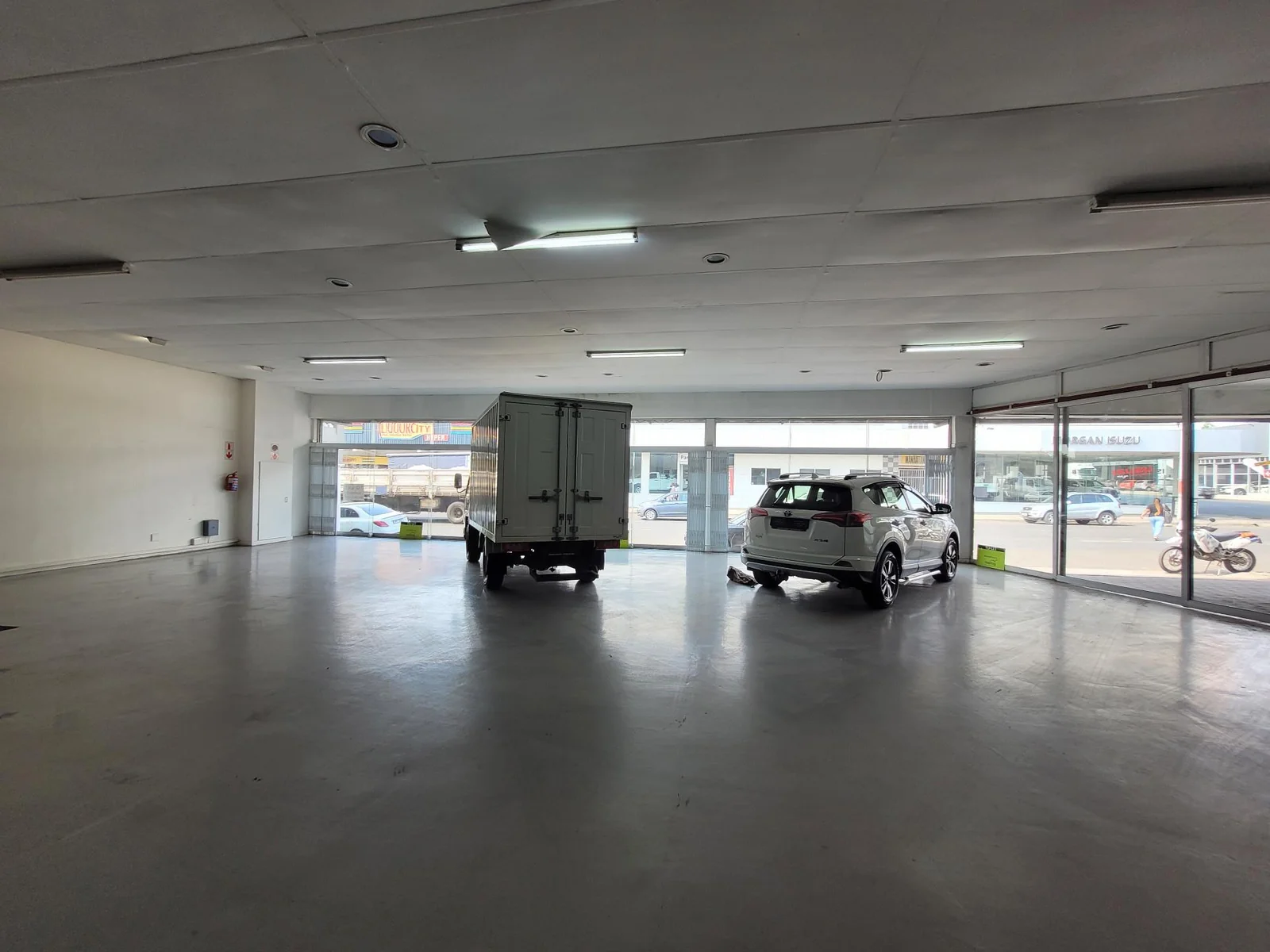 Showroom immediately available.