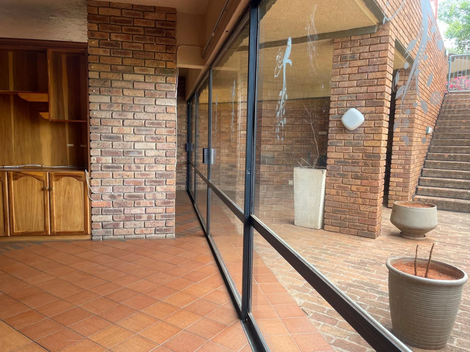 5 Bedroom, 4 Bathroom, 4 Story mansion in Waverley