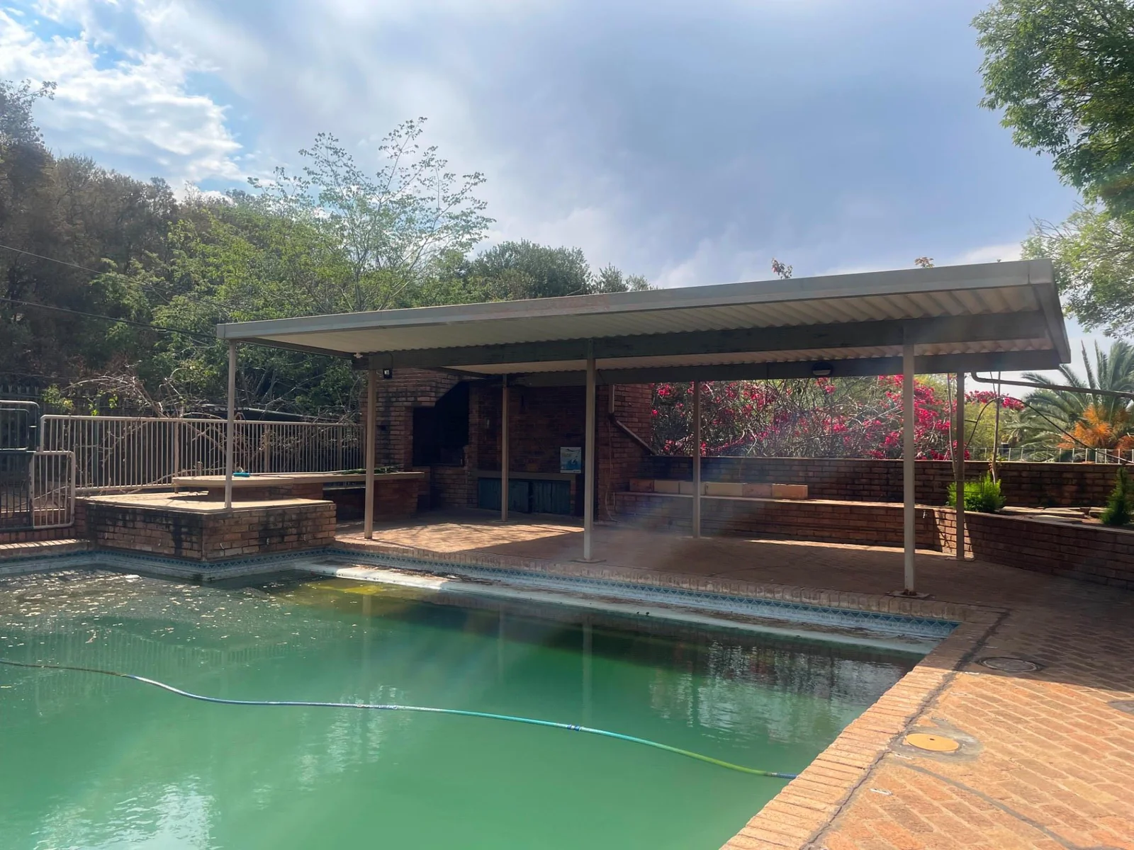 5 Bedroom, 4 Bathroom, 4 Story mansion in Waverley