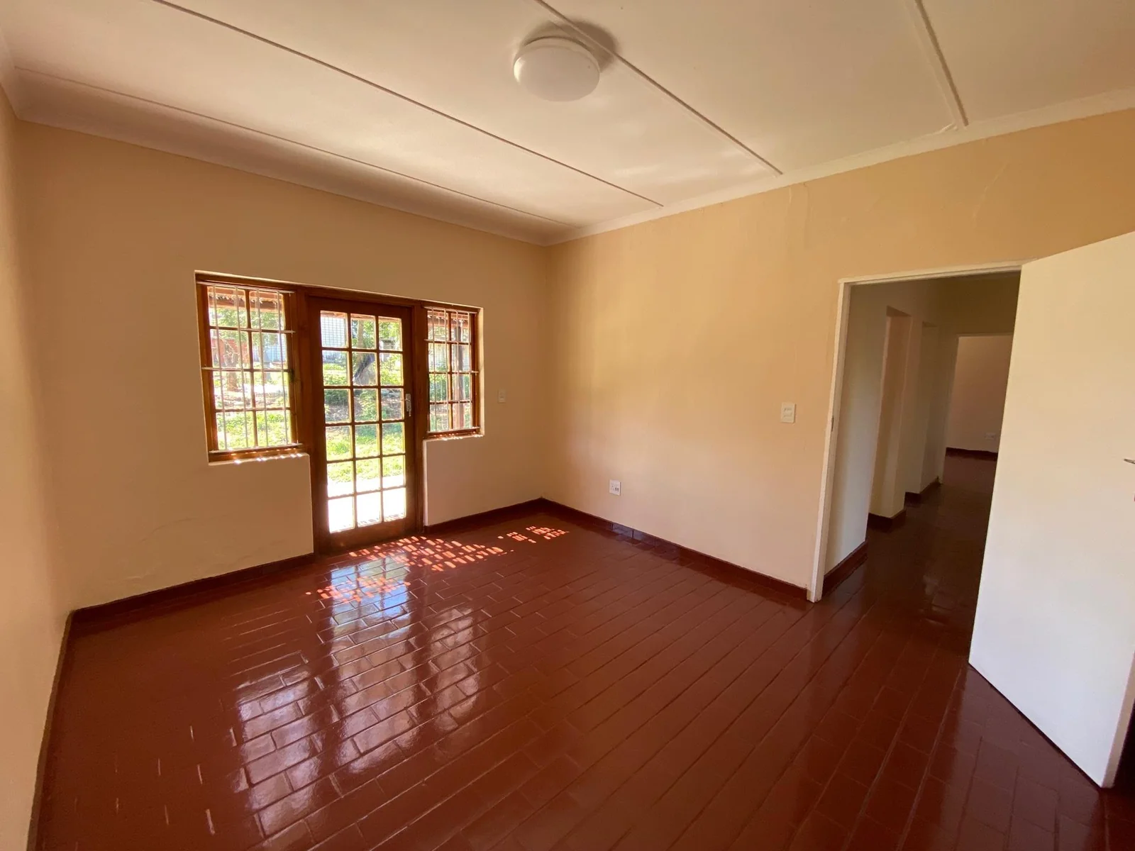 3 Bedroom Simplex available from 1 June 2026