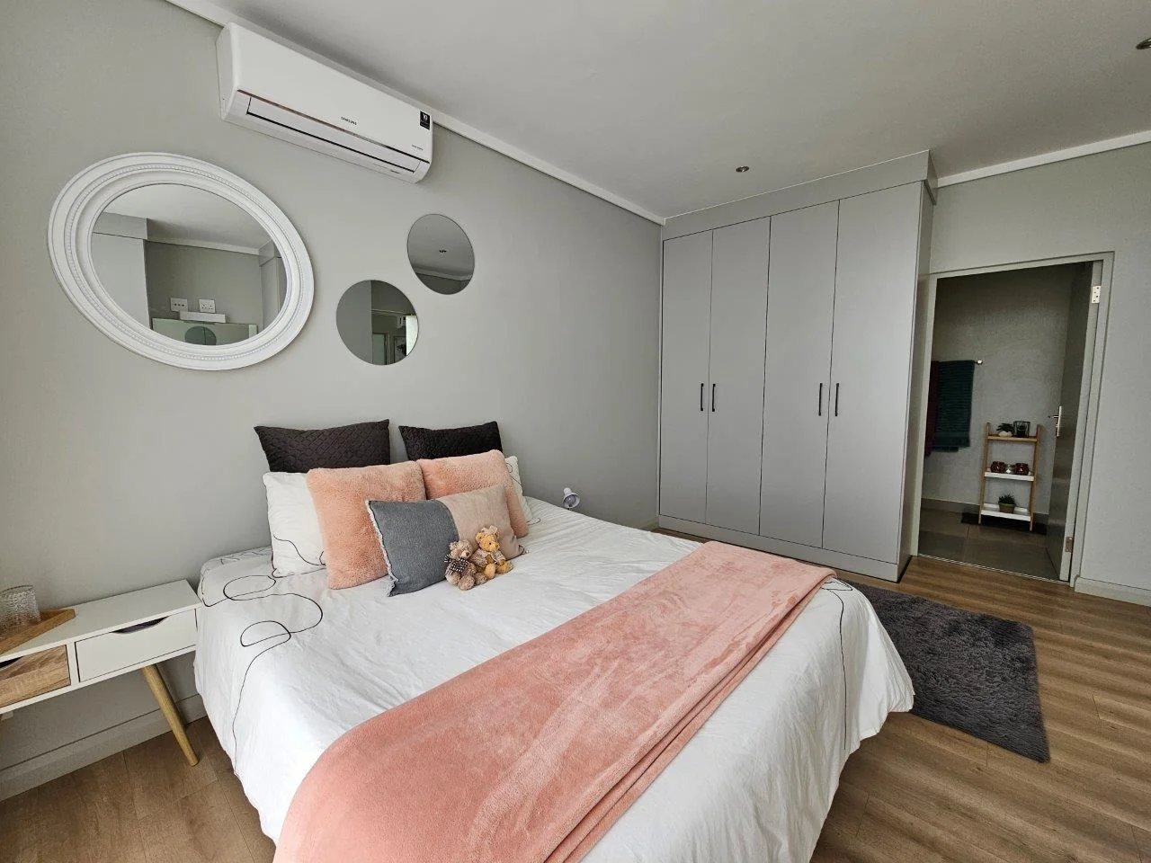 IDEAL INVESTEMENT OPPORTUNITY – SECURE A FUTURE LUXURY LIFESTYLE FOR YOURSELF NOW.