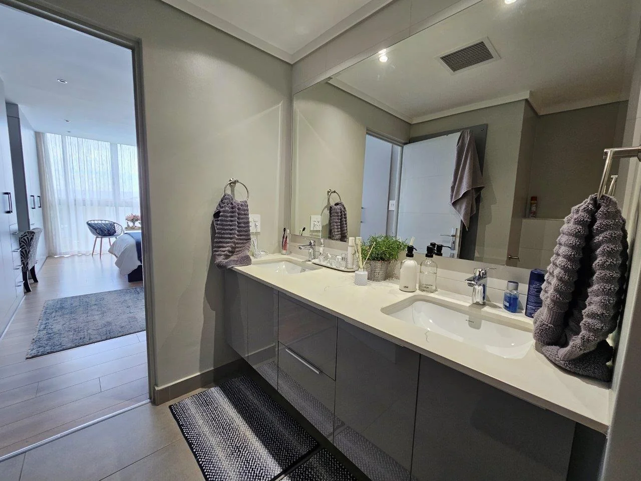 IDEAL INVESTEMENT OPPORTUNITY – SECURE A FUTURE LUXURY LIFESTYLE FOR YOURSELF NOW.