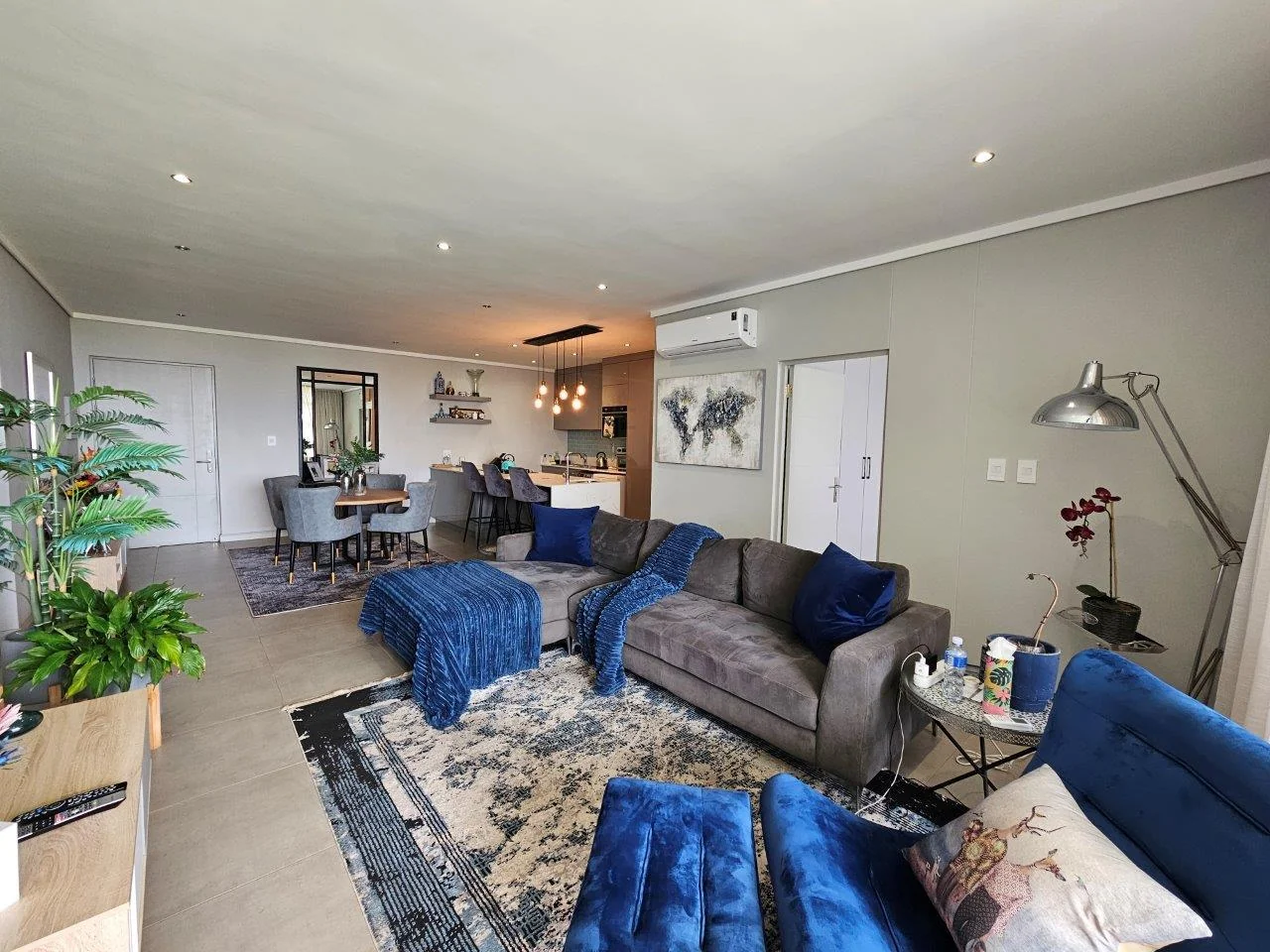 IDEAL INVESTEMENT OPPORTUNITY – SECURE A FUTURE LUXURY LIFESTYLE FOR YOURSELF NOW.