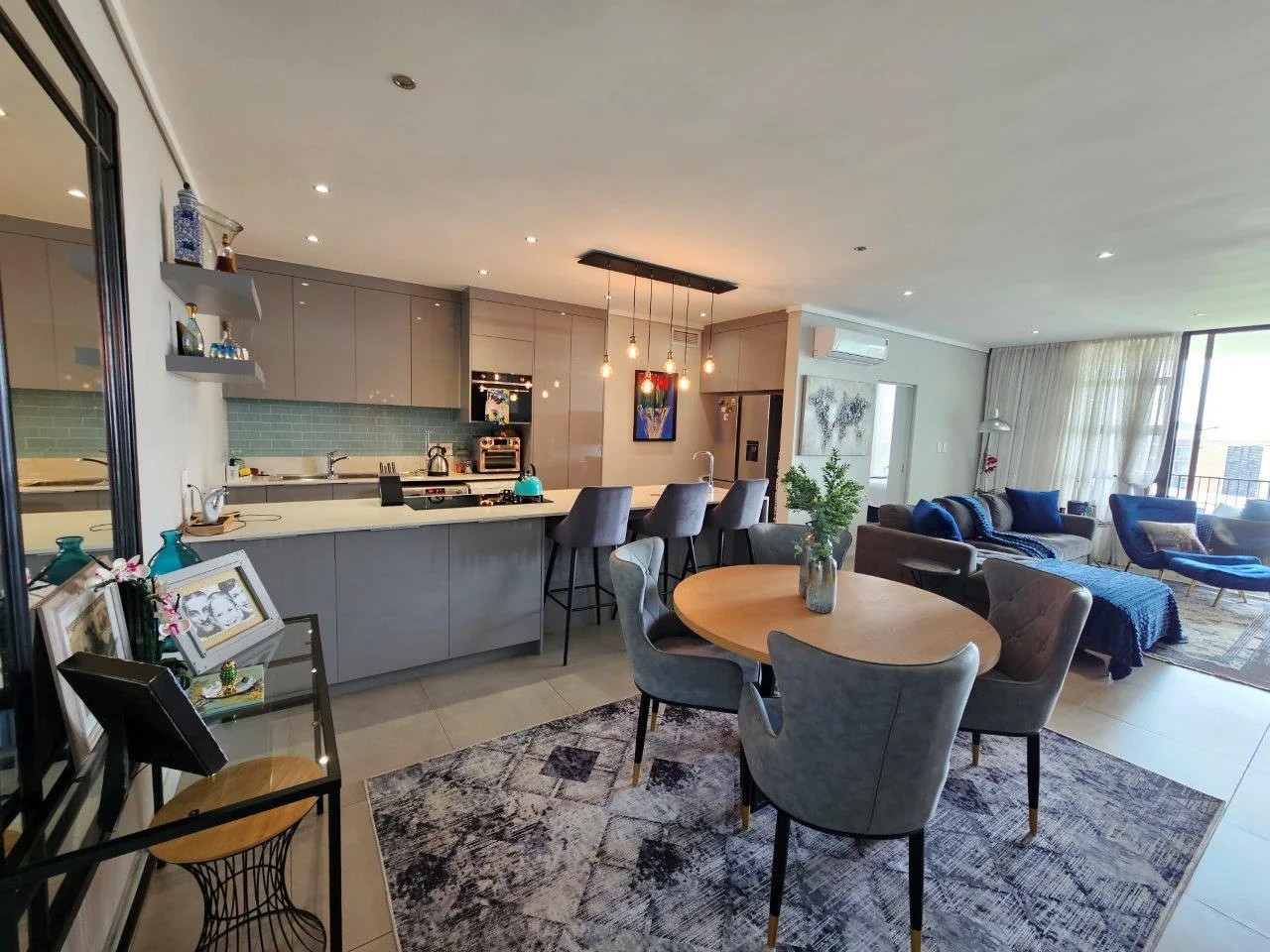 IDEAL INVESTEMENT OPPORTUNITY – SECURE A FUTURE LUXURY LIFESTYLE FOR YOURSELF NOW.