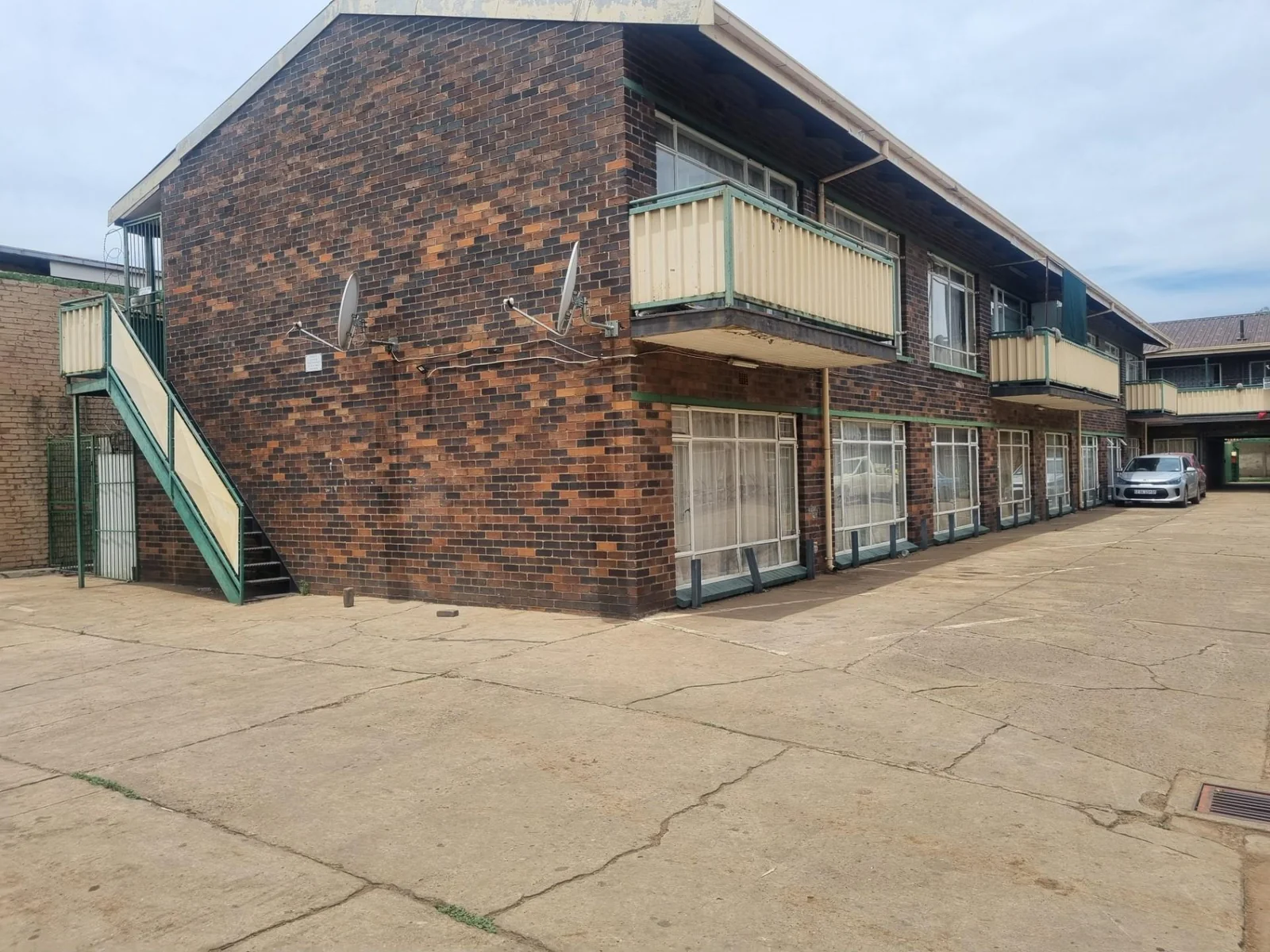 20 Apartments for Sale in Vereeniging CBD.