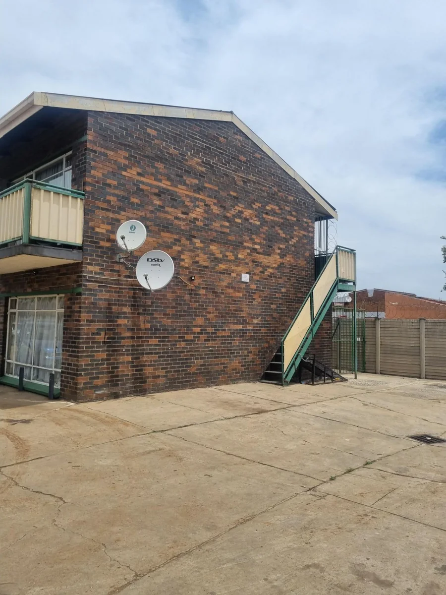20 Apartments for Sale in Vereeniging CBD.