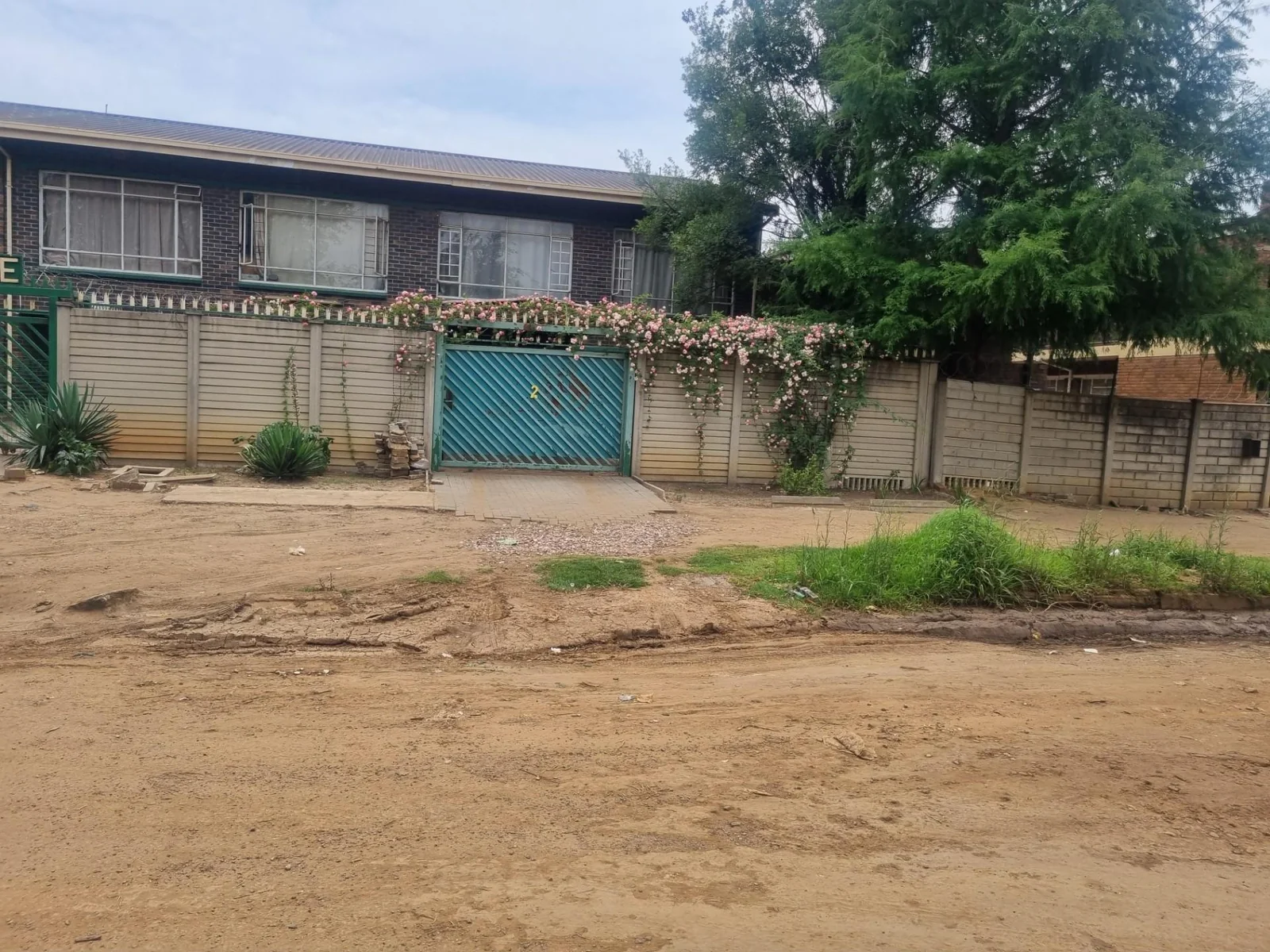 20 Apartments for Sale in Vereeniging CBD.