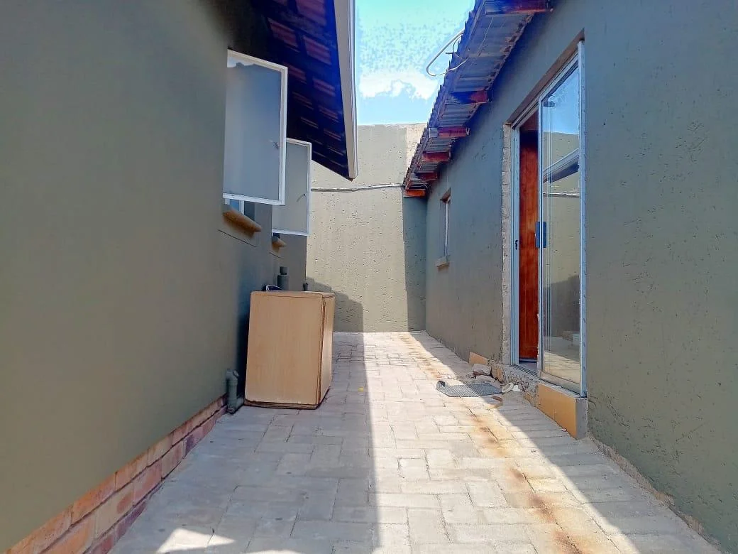 3 Bedroom Home For Sale with 2 Outside Rooms