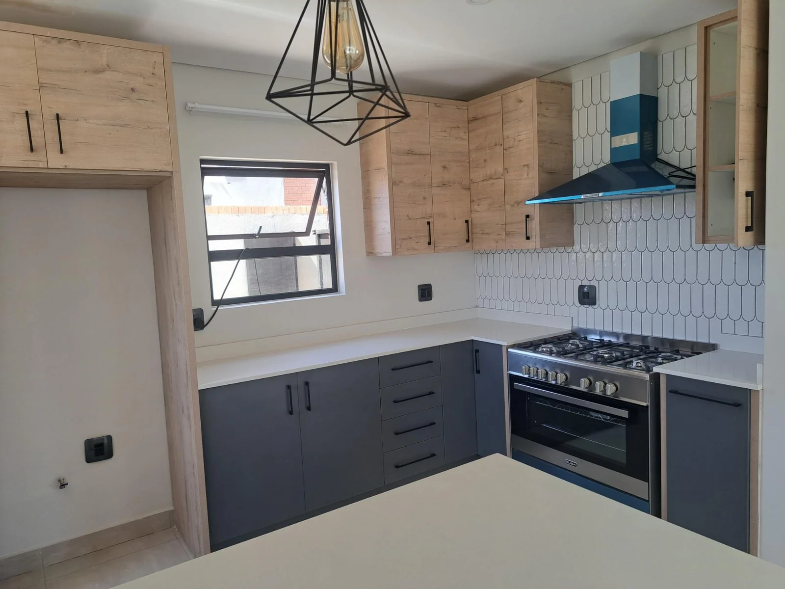 3 bedroom double story house for sale in Somerton Estate