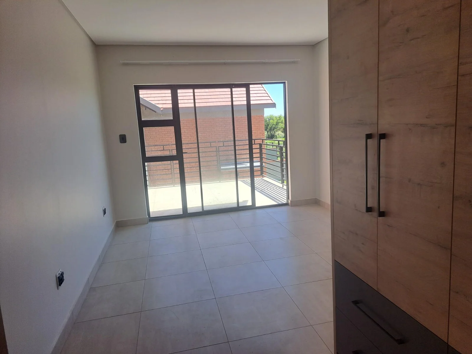 3 bedroom double story house for sale in Somerton Estate