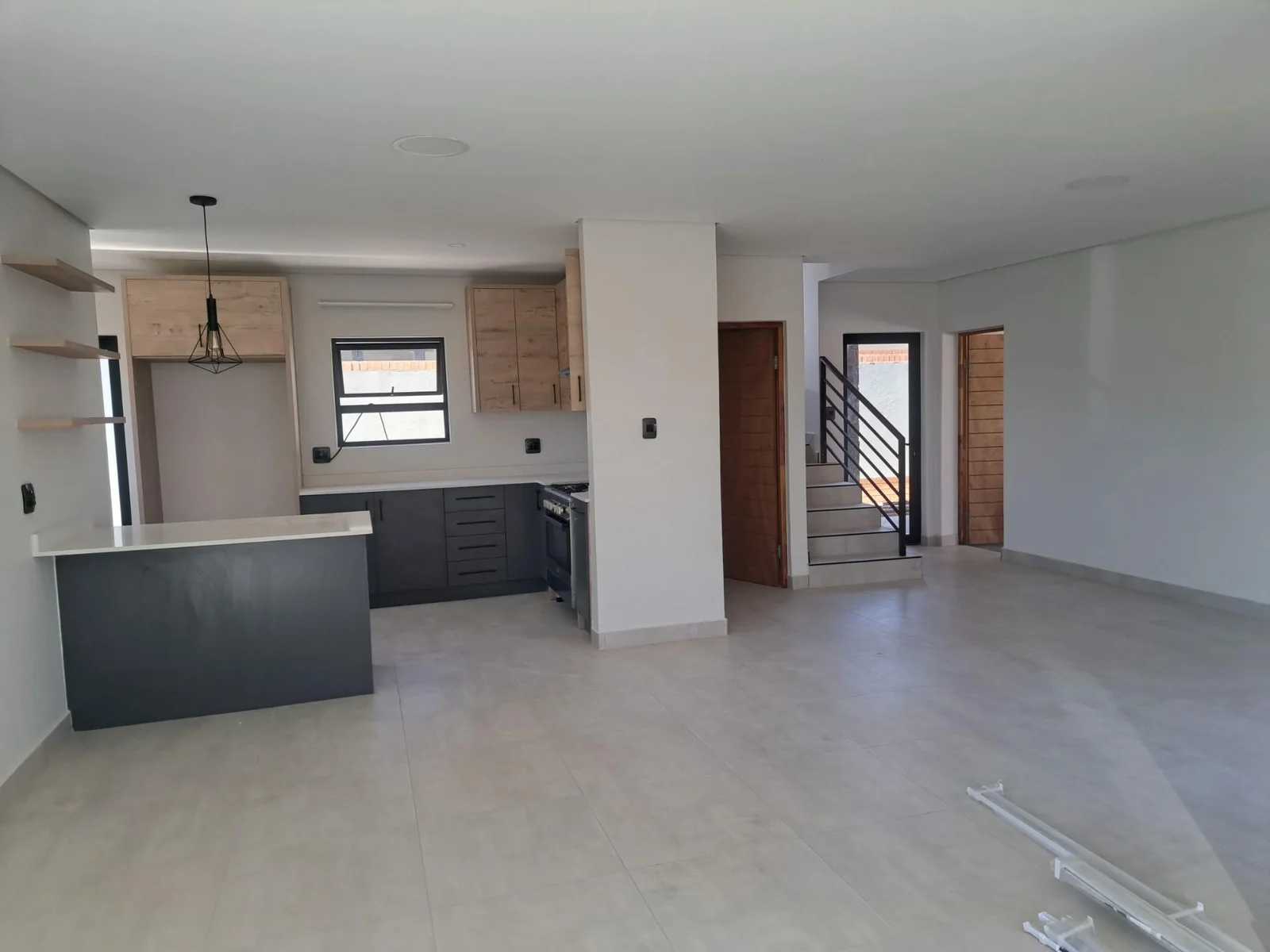 3 bedroom double story house for sale in Somerton Estate