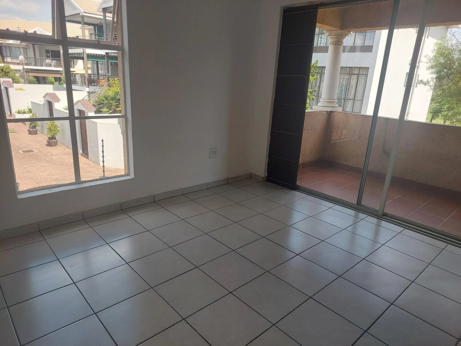 2 Bedroom townhouse to rent in Three Rivers with the option to buy.