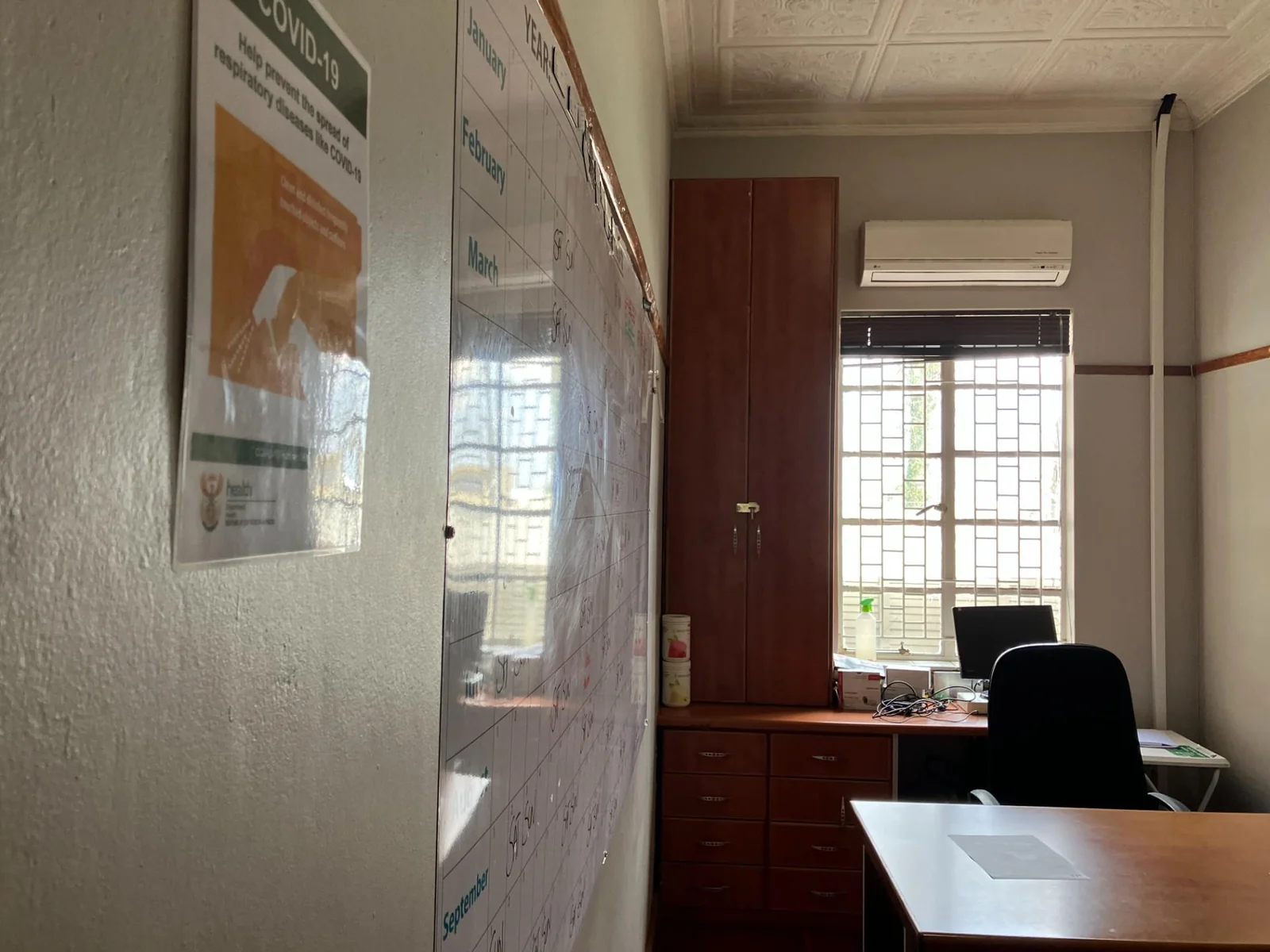 Stylish Commercial Property with excellent location