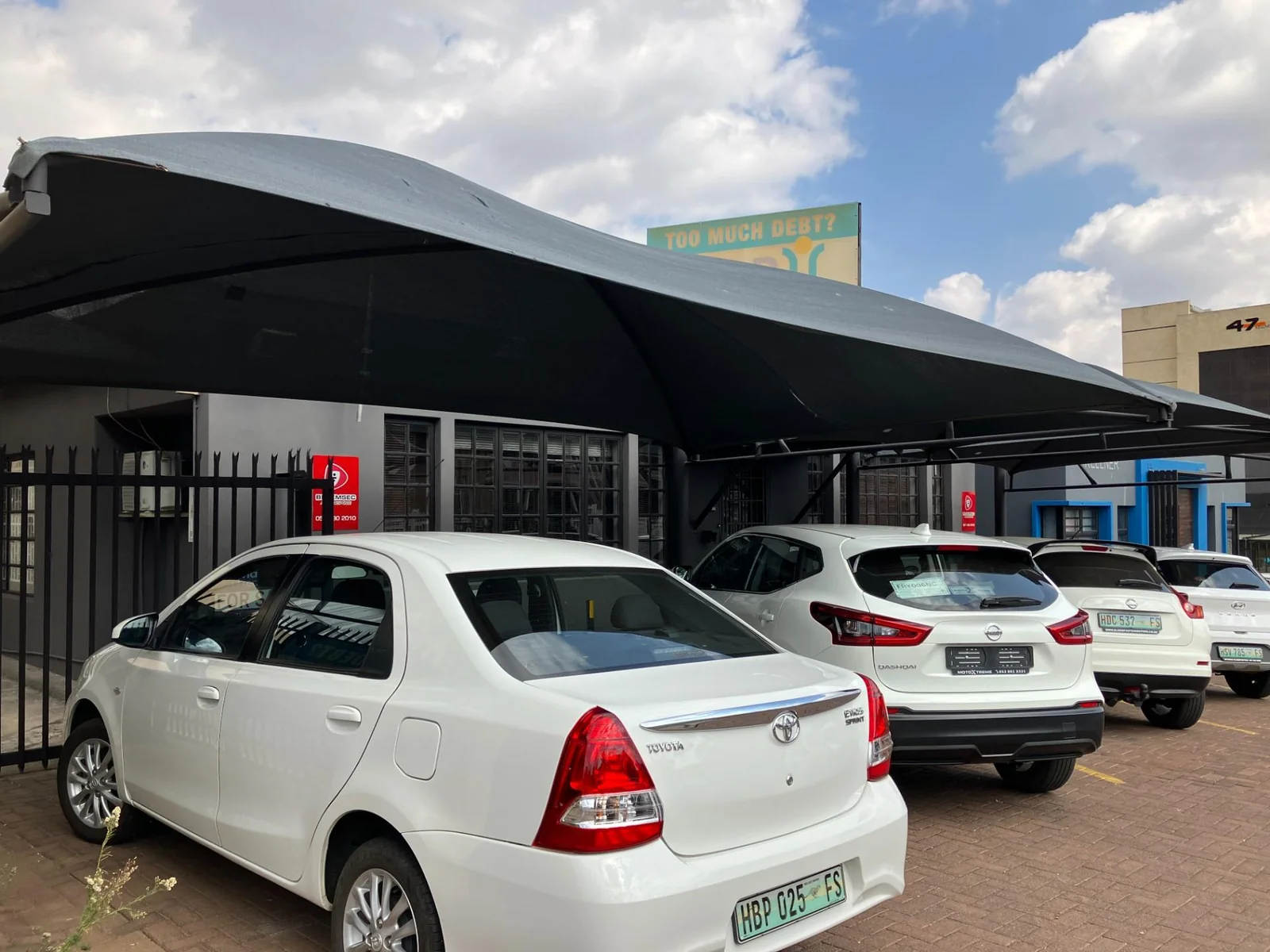 Stylish Commercial Property with excellent location