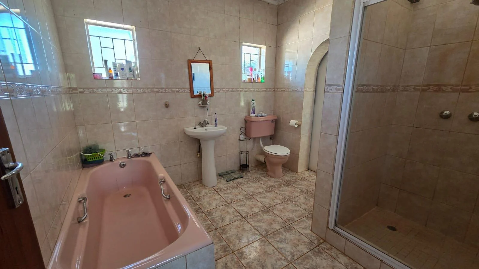 House with open land for sale in Postmasburg