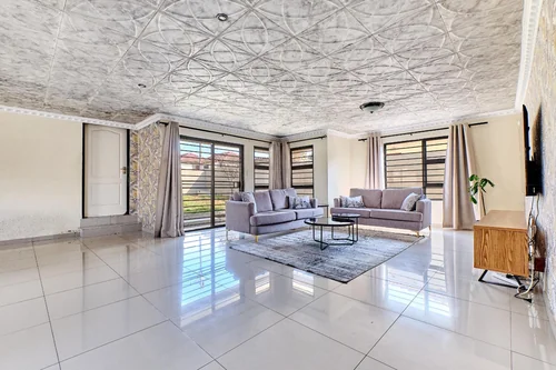 2000 Antigua, Cosmo City, Roodepoort