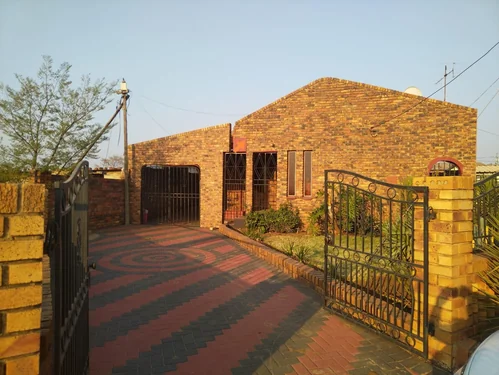 Sebokeng Zone 13, Sebokeng