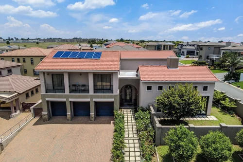 Blue Valley Golf Estate, Centurion