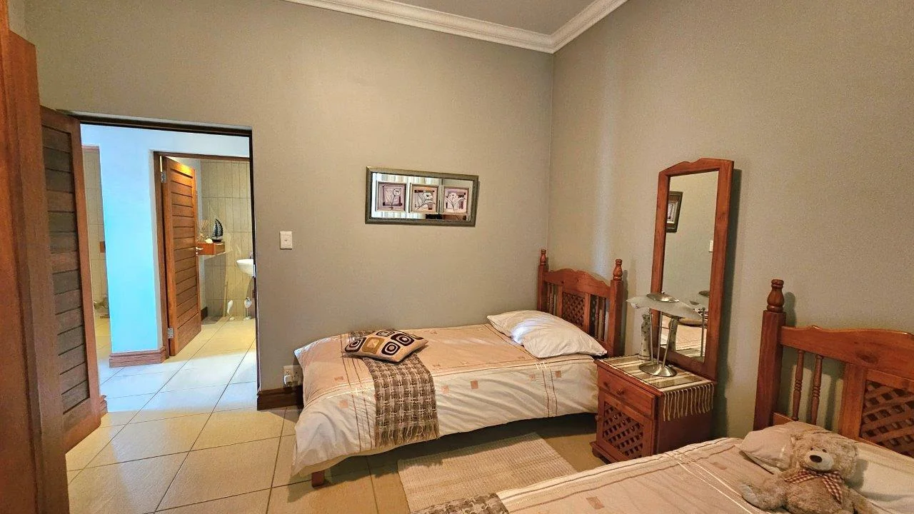 In Midstream Estate, when you retire it’s done with the best intentions for everyone to enjoy their golden years in style and independence.